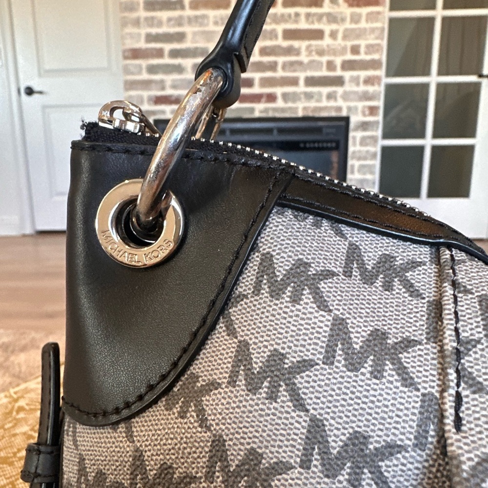 Michael Kors Black and Gray Hobo Bag - Picture 7 of 9